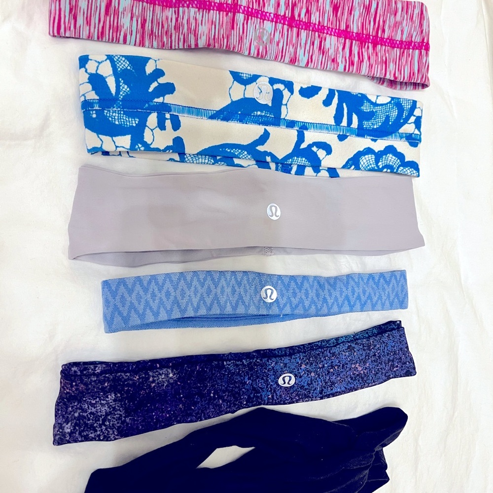 Set of 6 Lululemon headbands all one size!